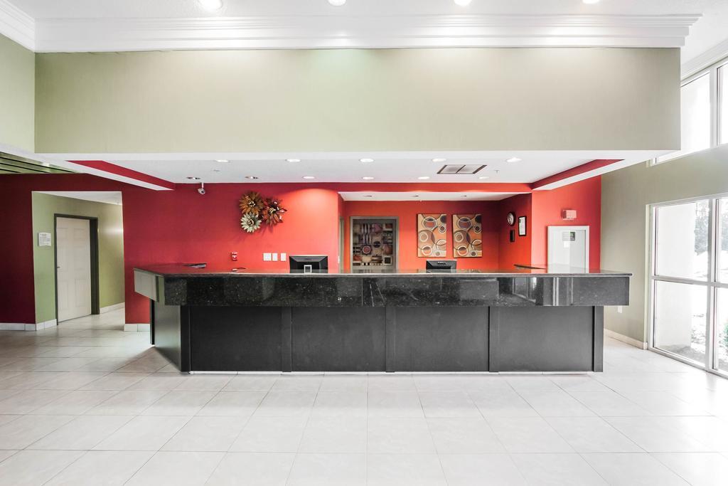 Quality Suites Memphis/ Wolfchase Galleria 外观 照片