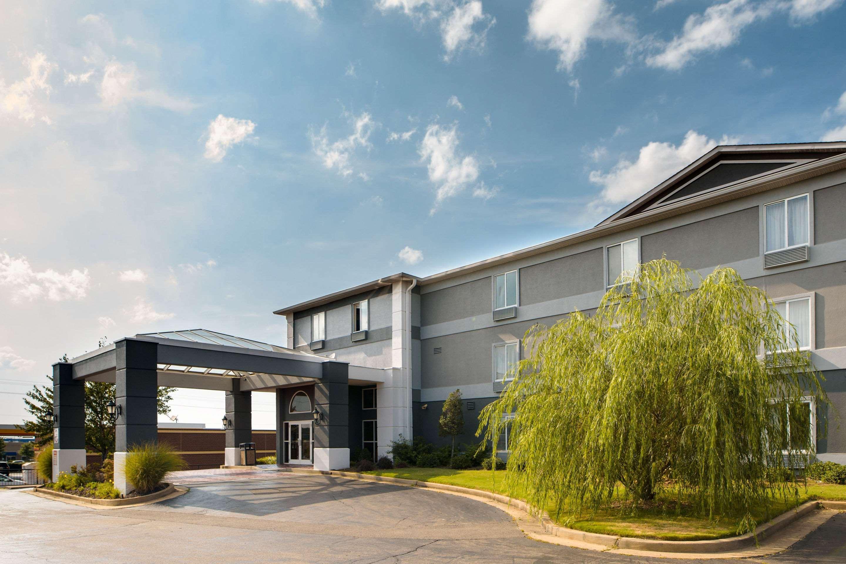 Quality Suites Memphis/ Wolfchase Galleria 外观 照片
