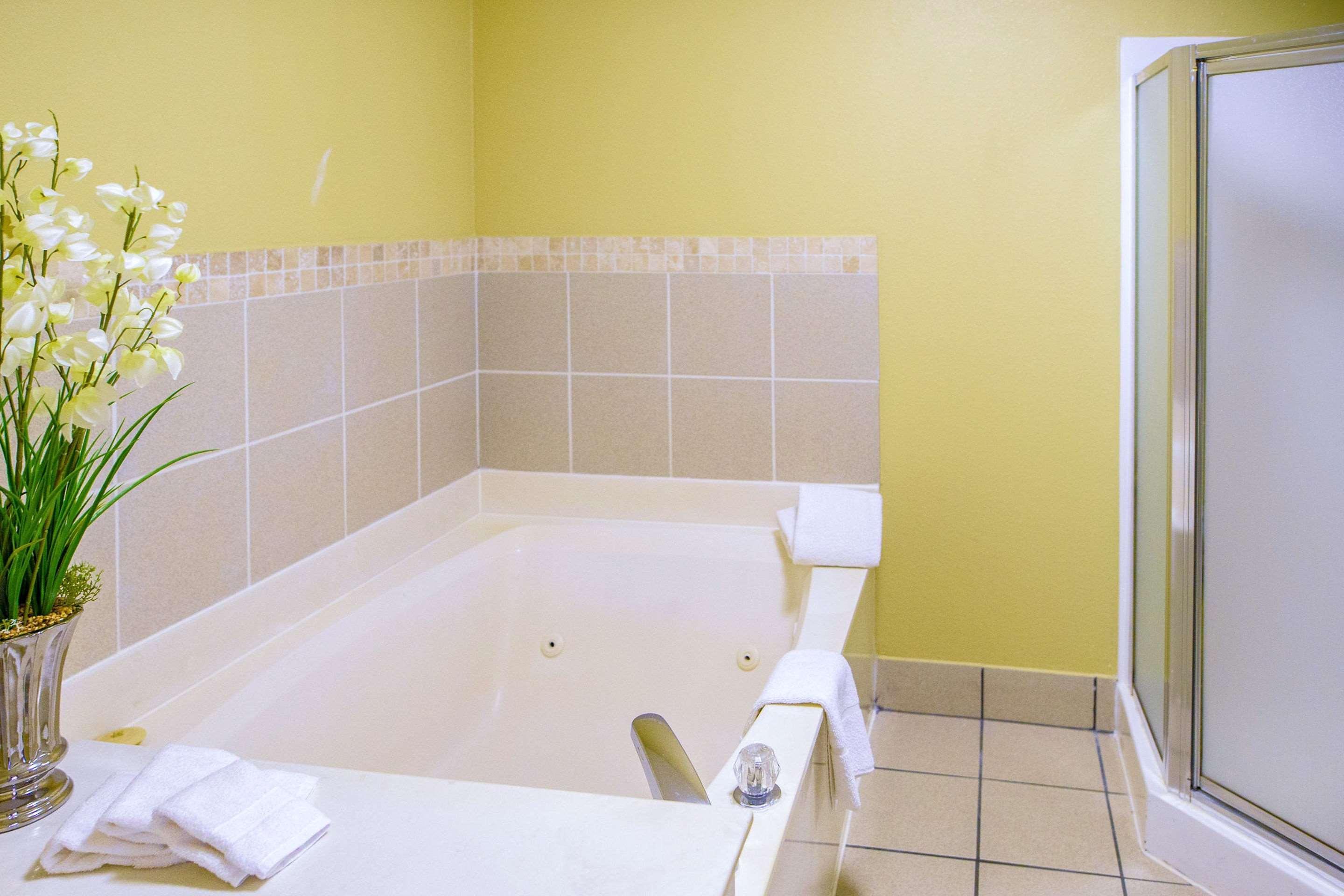 Quality Suites Memphis/ Wolfchase Galleria 外观 照片