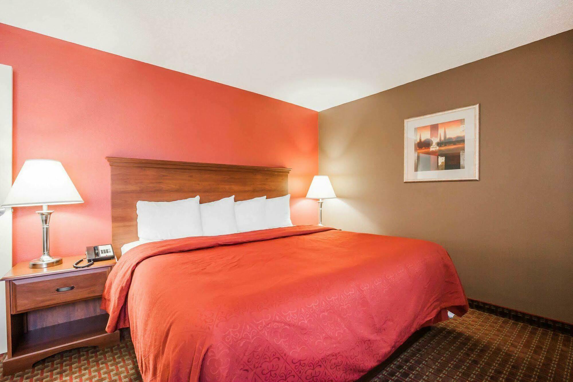 Quality Suites Memphis/ Wolfchase Galleria 外观 照片